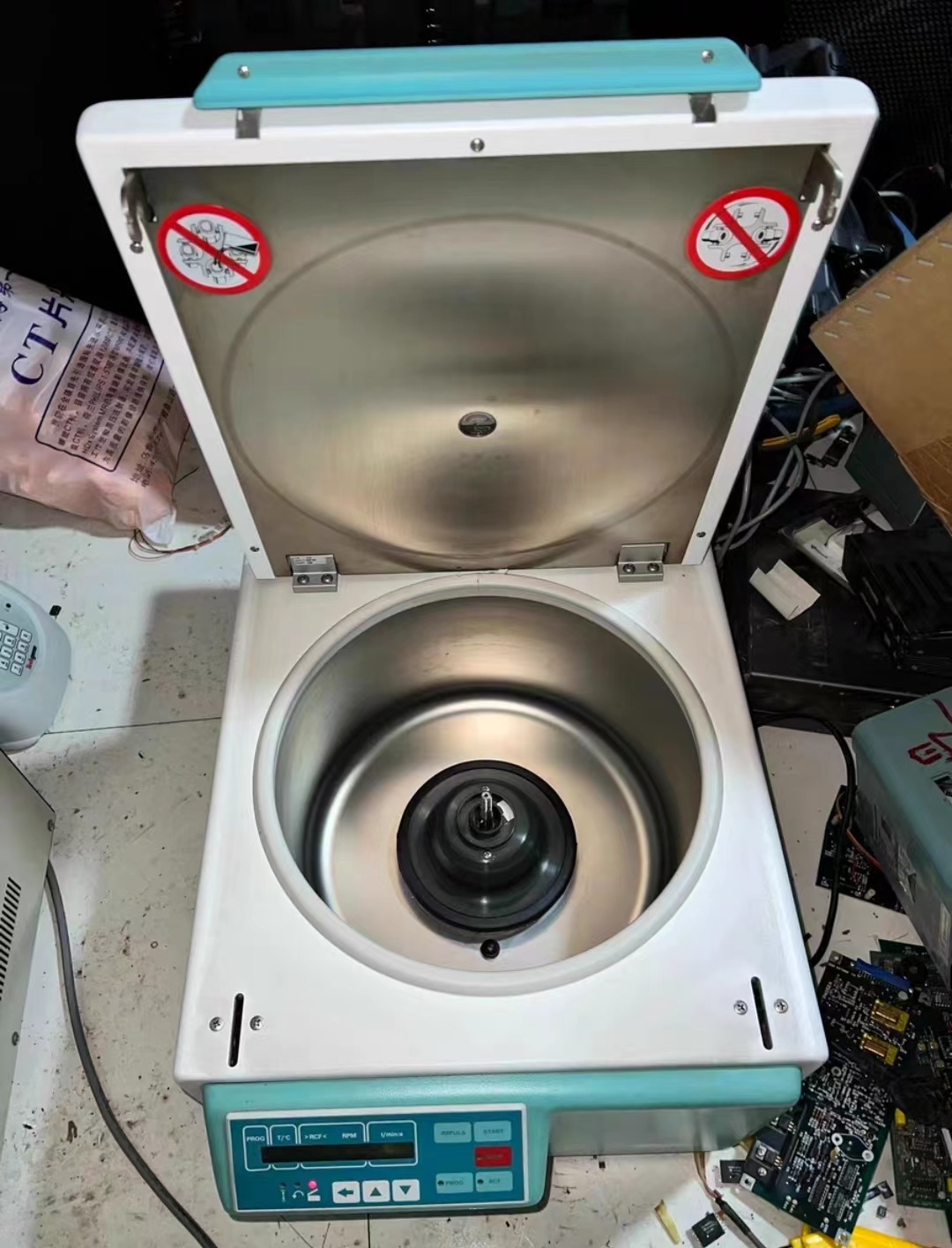 HettichMikro 220R离心机常见问题与解决策略